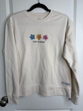 Life is Good Daisy Flower Graphic Sweatshirt Cream Ivory Medium Cozy Pullover